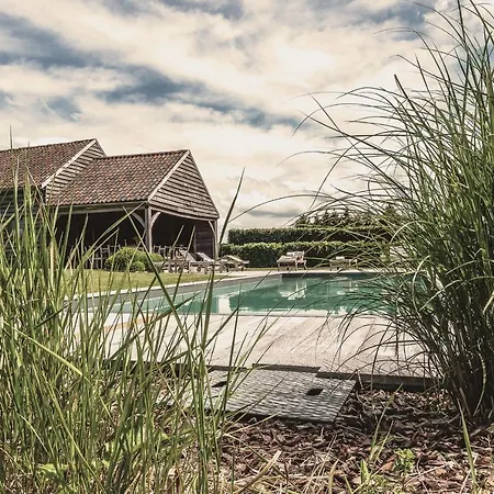 Domaine Sur Les Sarts Hotel Ohey