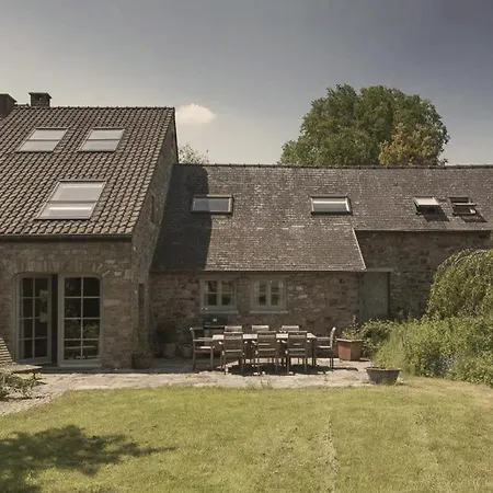 Domaine Sur Les Sarts Hotel Ohey