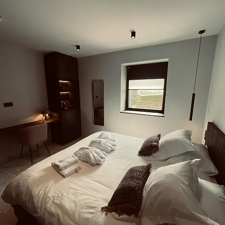 Domaine Sur Les Sarts 3* Ohey