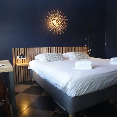 מלון Domaine Sur Les Sarts Ohey