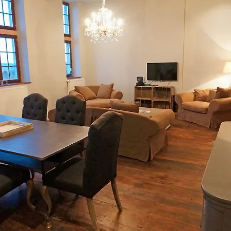 Domaine Sur Les Sarts 3* Ohey