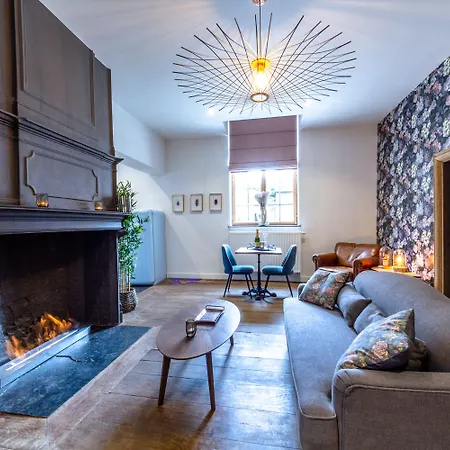 מלון Domaine Sur Les Sarts 3*