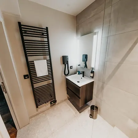 Domaine Sur Les Sarts 4*