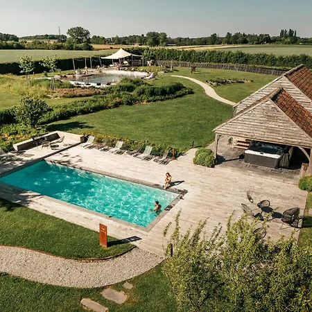Domaine Sur Les Sarts Hotel Ohey
