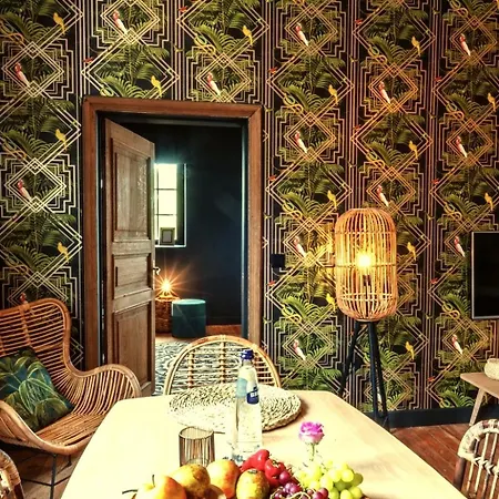 Domaine Sur Les Sarts 4*