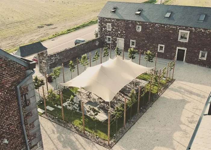 Domaine Sur Les Sarts 4* Ohey