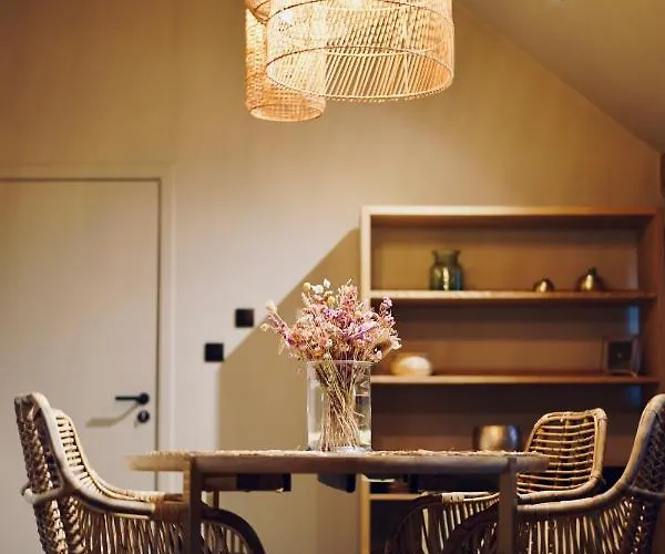 Domaine Sur Les Sarts Hotel Ohey