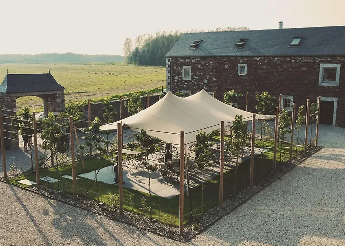 Hotel Domaine Sur Les Sarts 4*