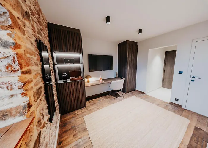 Domaine Sur Les Sarts 4*