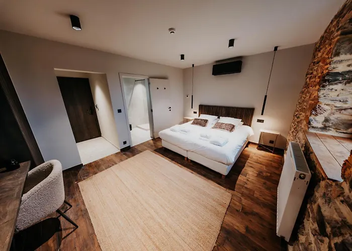 Domaine Sur Les Sarts 4* Ohey